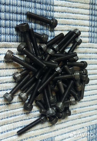Винт (болт) м5х25 100 шт