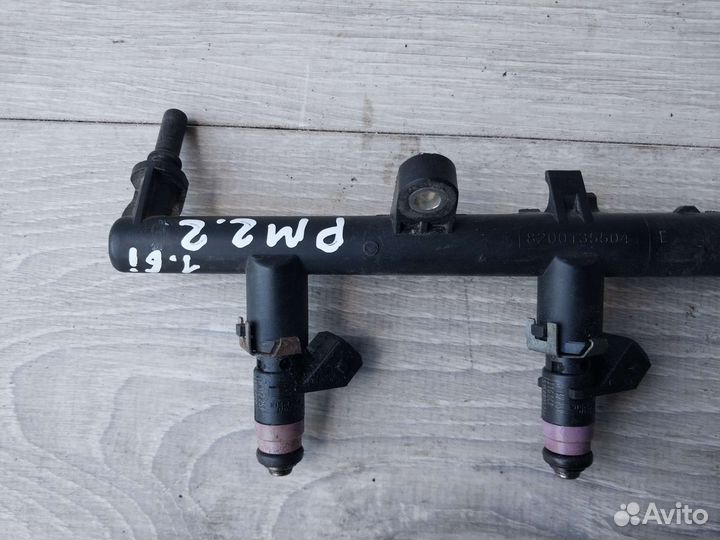 Рампа топливная Renault Megan 2 форсунки топливные