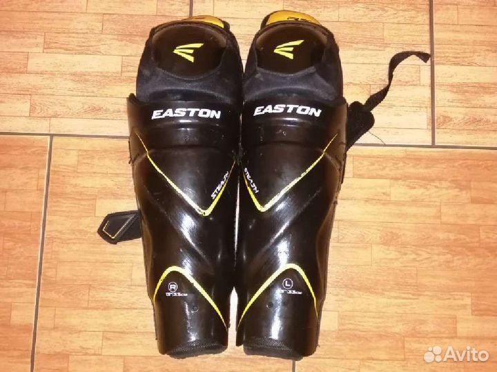 Хоккейные щитки easton stealth
