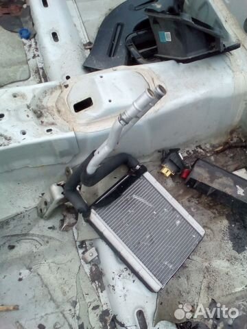 Радиатор печки на Джили Эмгранд ес 7