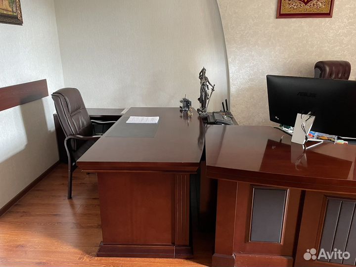 Комплект мебели для офиса