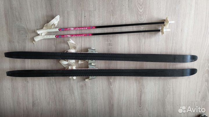 Беговые лыжи