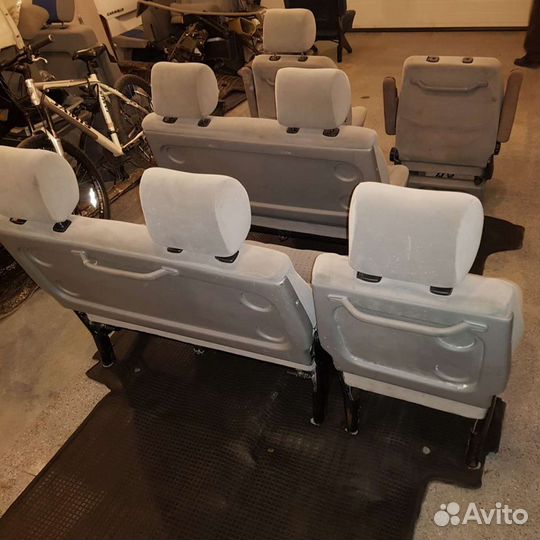 Фольксваген WV Т4 Каравел мульт AXG 2002 разбор