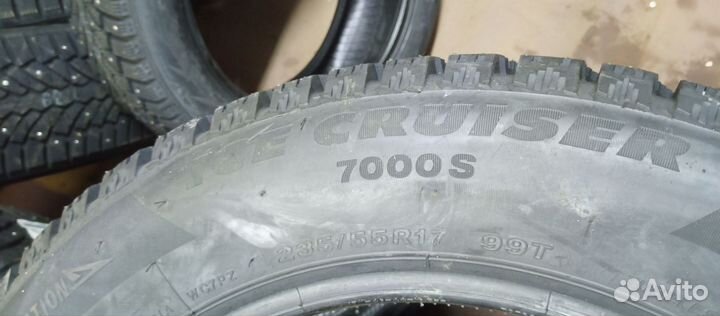 Bridgestone Ice Cruiser 7000S 235/55 R17 99T