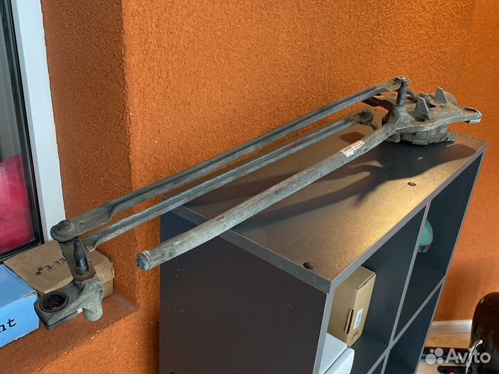 Трапеция дворников volvo c30/s40/v50