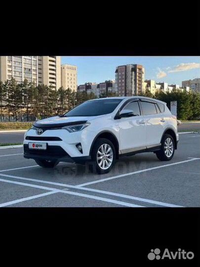 Автомобиль с водителем