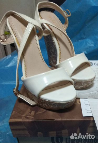 Босоножки женские 33 размер
