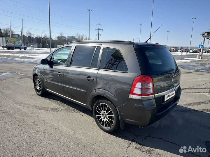 Opel Zafira 1.8 AMT, 2012, 270 000 км