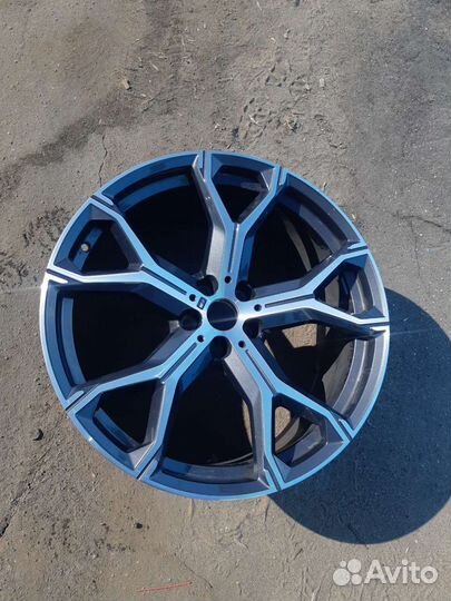 Bmw x5 g05 диск r21