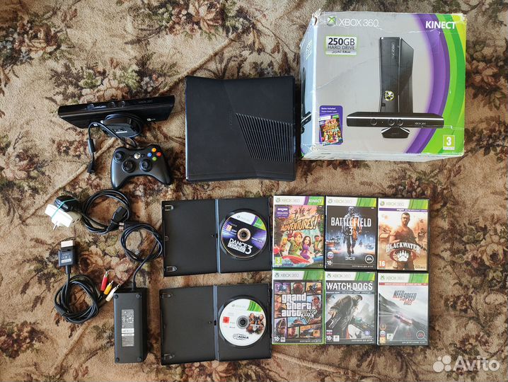 Xbox 360 Е и Kinect и Много Игр