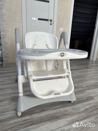 Столик для кормления