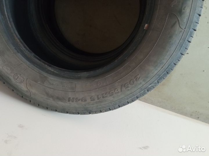 Yokohama Advan A681 205/65 R15