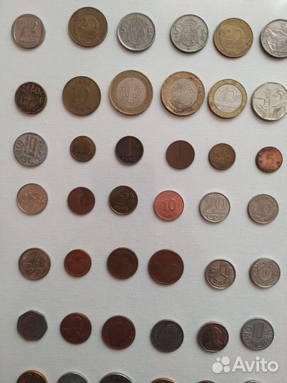 Монеты мира. 61 шт