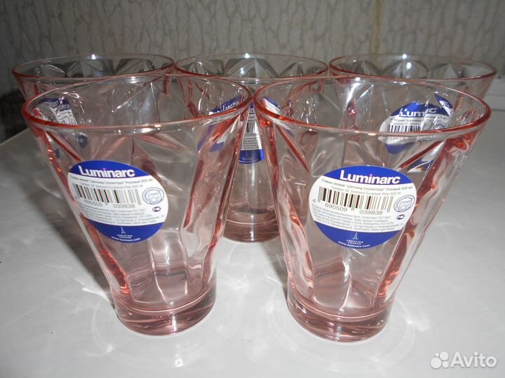 Посуда из розового стекла