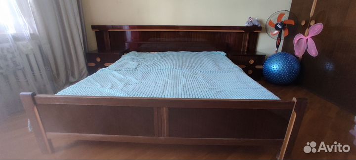 Кровать двухспальная