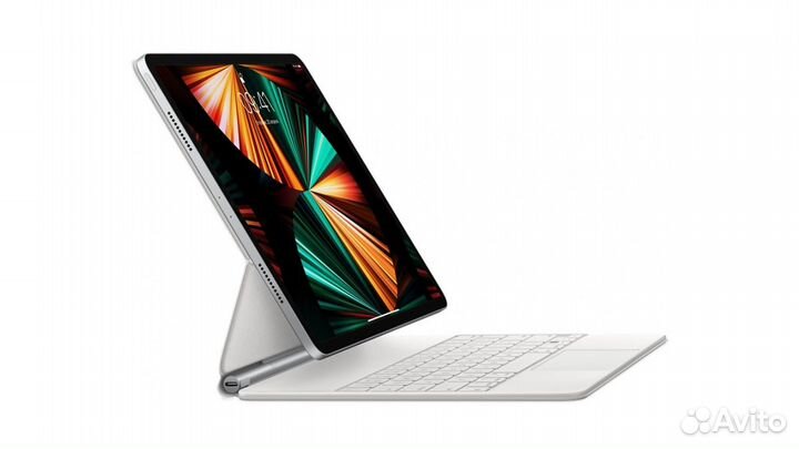 Чехол-клавиатура Apple Magic Keyboard для iPad Pro