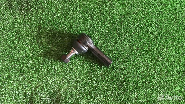 Рулевой наконечник мерседес w202 новый