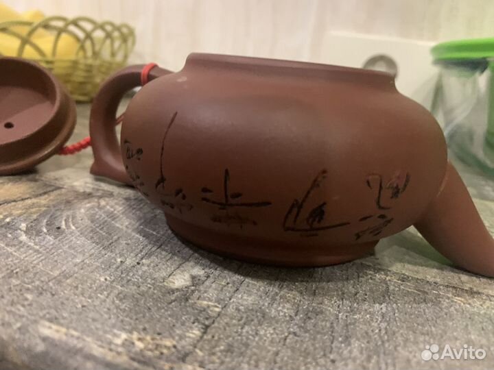 Чайник глиняный