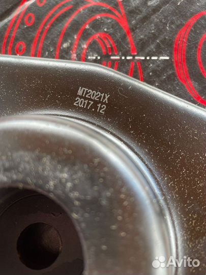 Опора переднего амортизатора SM5461 KYB