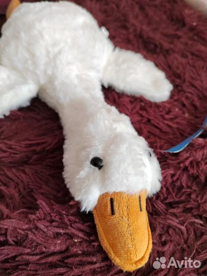 Игрушка гусь обнимусь