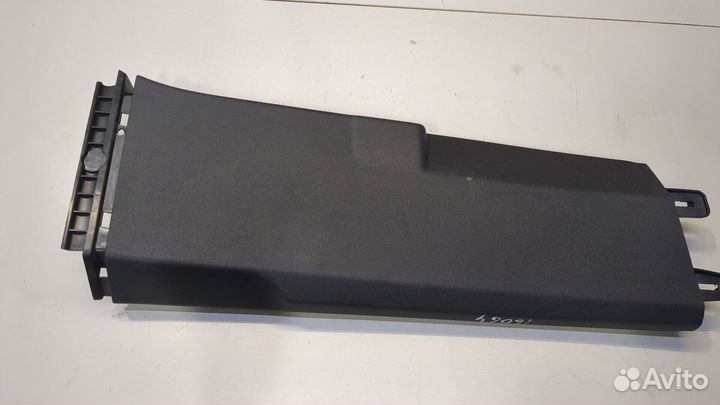 Обшивка стойки Volkswagen Tiguan, 2018