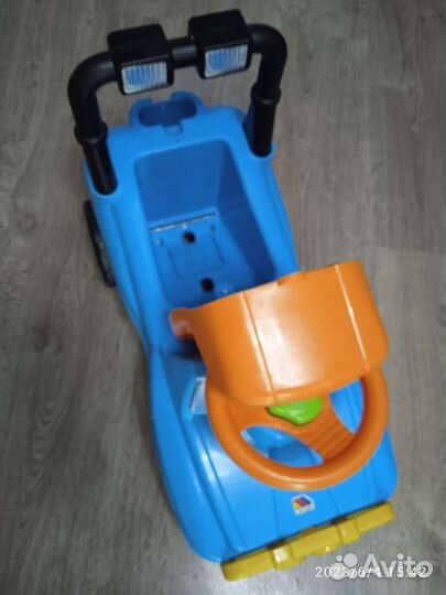 Машинка-каталка