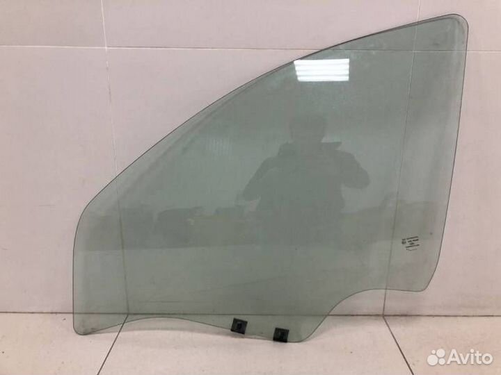Стекло двери передней левой Renault Duster 2012