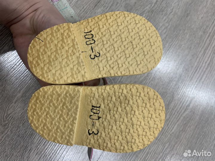 Босоножки для девочки