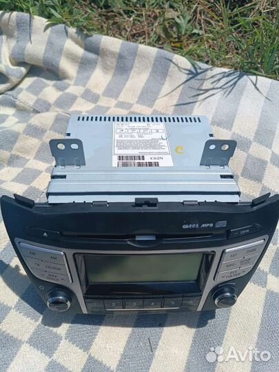 Штатная магнитола на Hyundai ix35