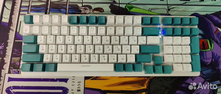 Игровая беспроводная механическая клавиатура
