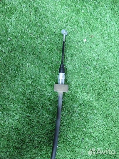 Трос стояночного тормоза задний правый Hyundai