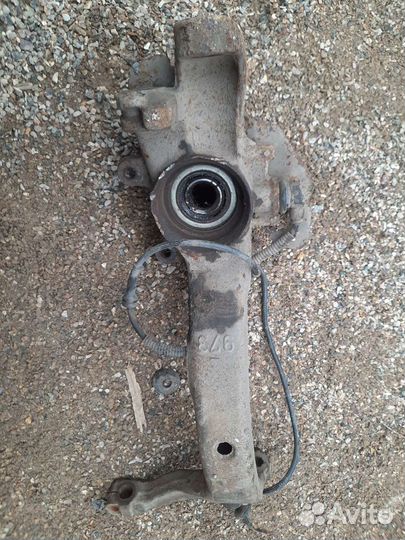 Поворотный кулак audi a4 b5