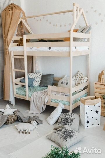Двухъярусная кровать из массива сосны