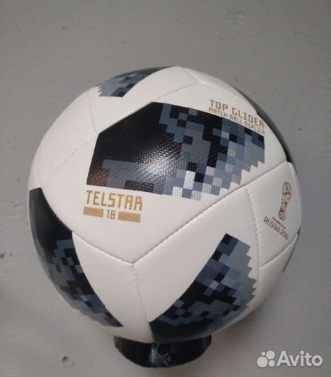 Футбольный мяч adidas telstar fifa 2018
