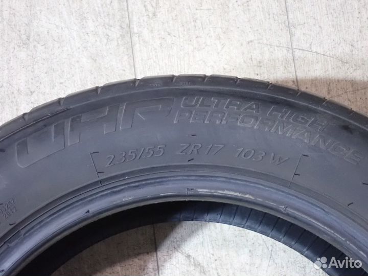 Tigar UHP Ultra High Performance 235/55 R17 103W