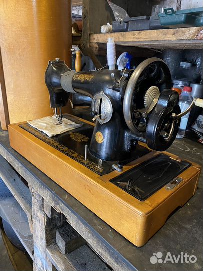 Швейная машинка