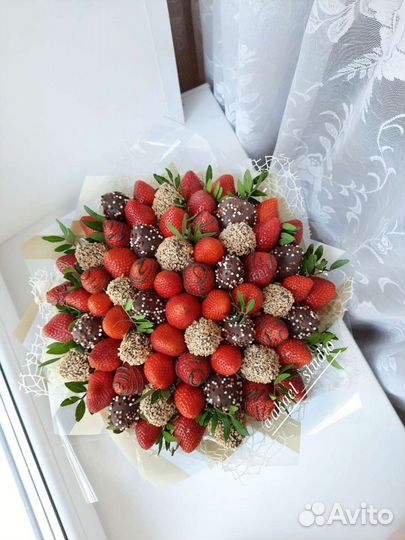 Букет из клубники