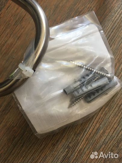 Держатель для садового шланга