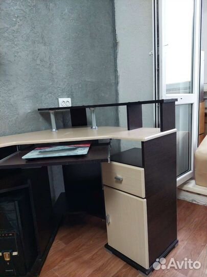 Компьютерный стол бу