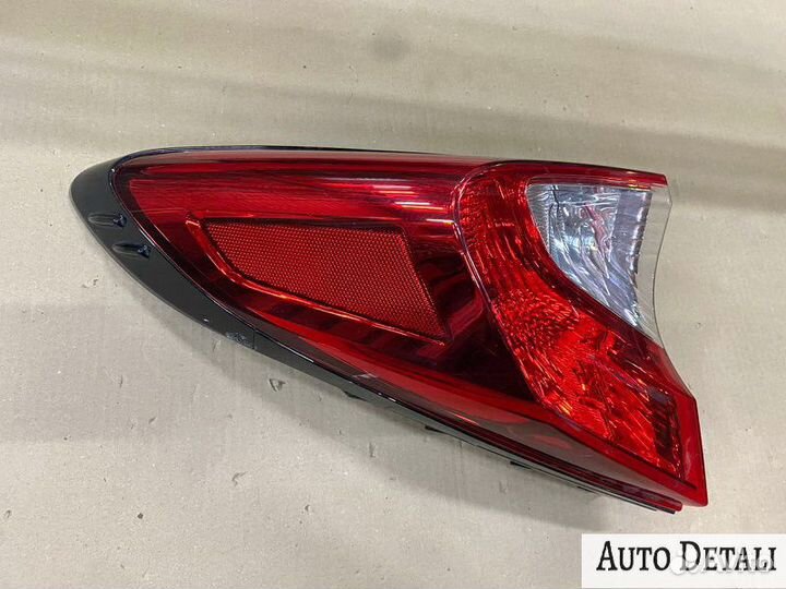 Фонарь задний (б/у) Toyota C-HR maxh10