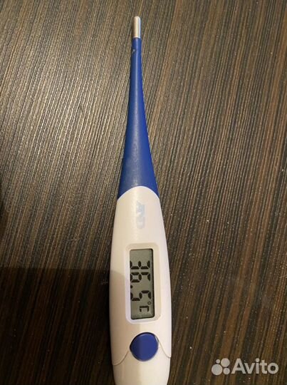 Термометр электронный