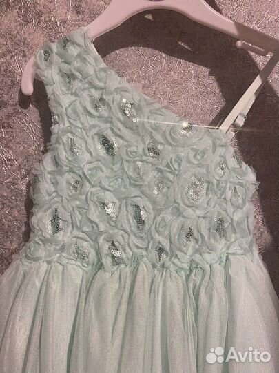 Праздничное платье для девочки