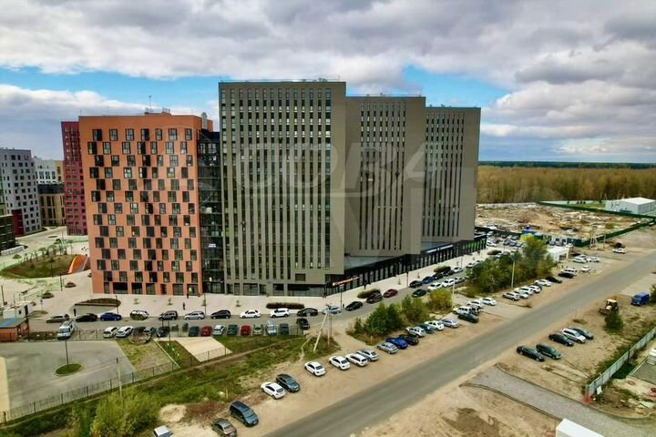 3-к. квартира, 88 м², 15/17 эт.