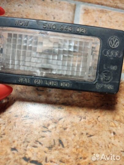 Плафон подсветки номера Skoda Rapid 2015