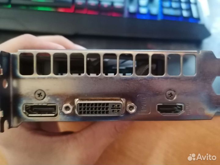 Видеокарта Asus Geforce GTX 750 Ti