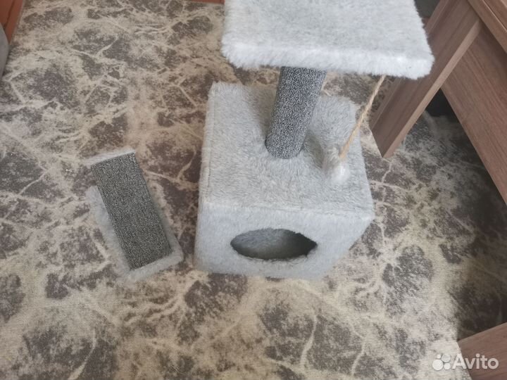 Когтеточка домик для кошки новый