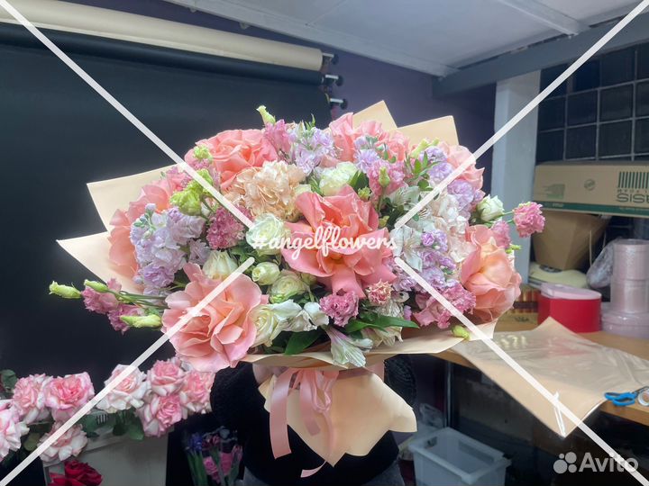 Живые цветы букеты