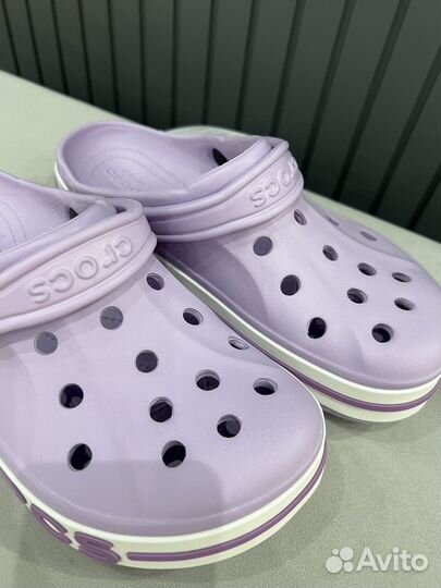 Шлепанцы crocs