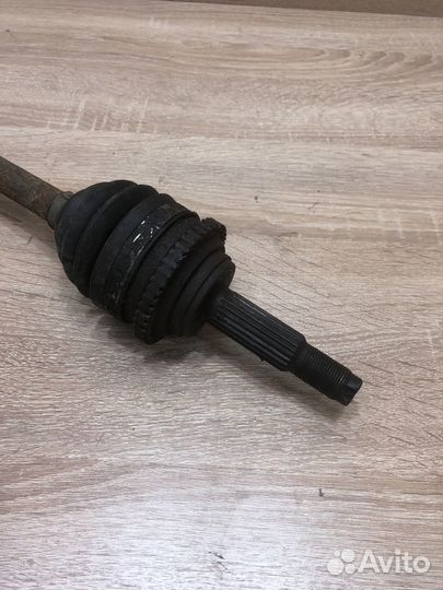 Привод передний левый Шевроле Авео T250