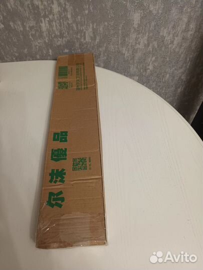 Угловая полочка для душа